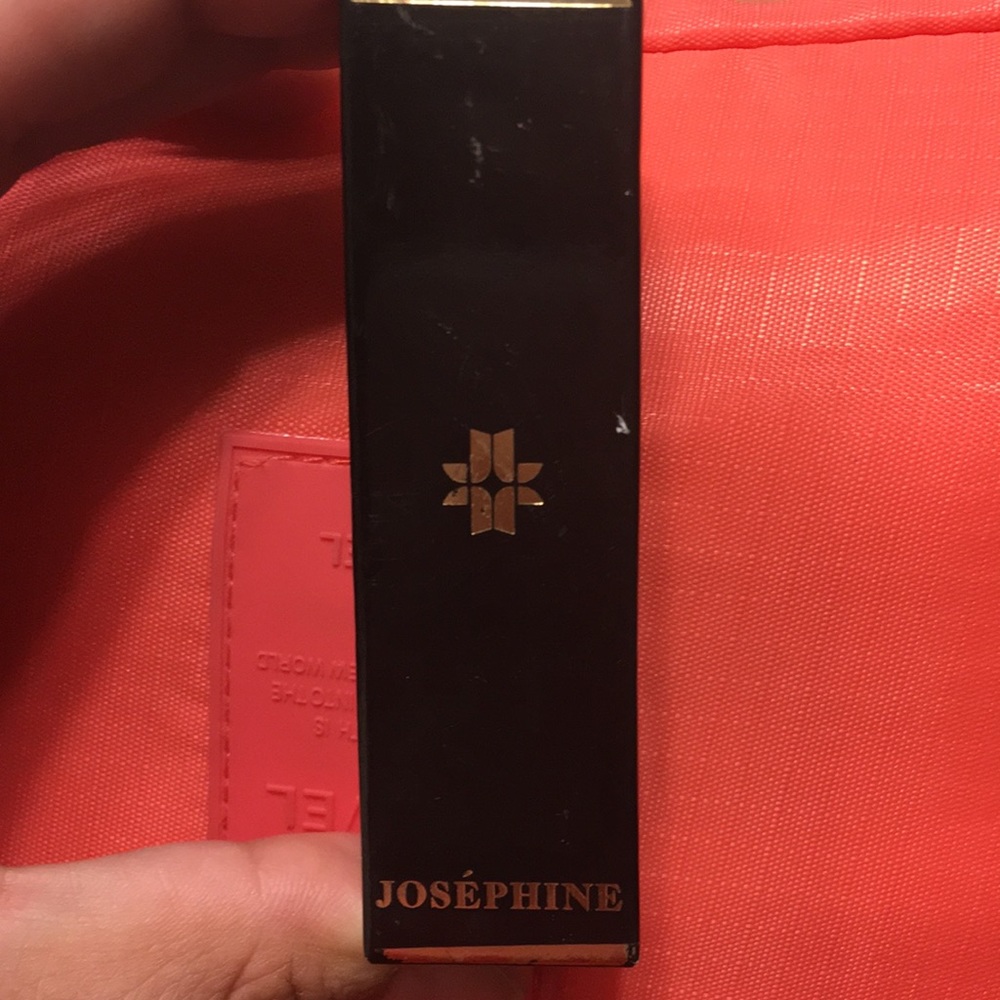 Dew/You Josephine liquid highlighter